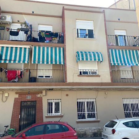 Ground Floor Apartment With 2Bdr And Private Parking Винарос Экстерьер фото