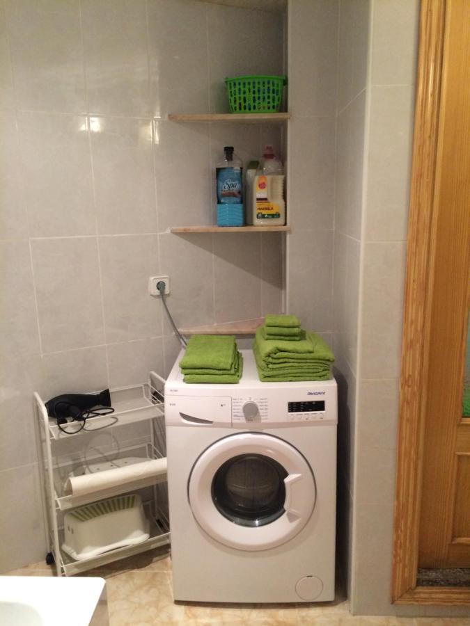 Ground Floor Apartment With 2Bdr And Private Parking Винарос Экстерьер фото